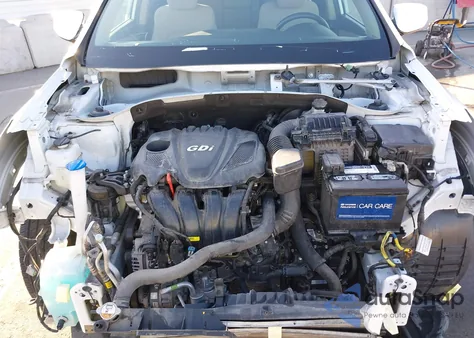 2016 Hyundai Santa Fe Sport 2.4L из США, поврежденный, VIN 5XYZUDLB2GG373965